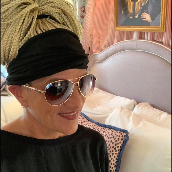 Meet your Posher, Kimberly - Picture 2 of 2